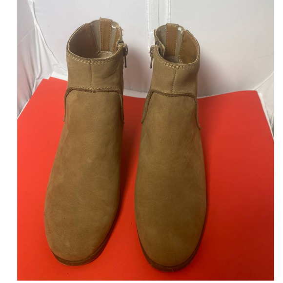 Lucky Brand Booties Tan Suede Side Zip High Wedge Heel Ankle size 7.5 M NWT - Picture 2 of 10
